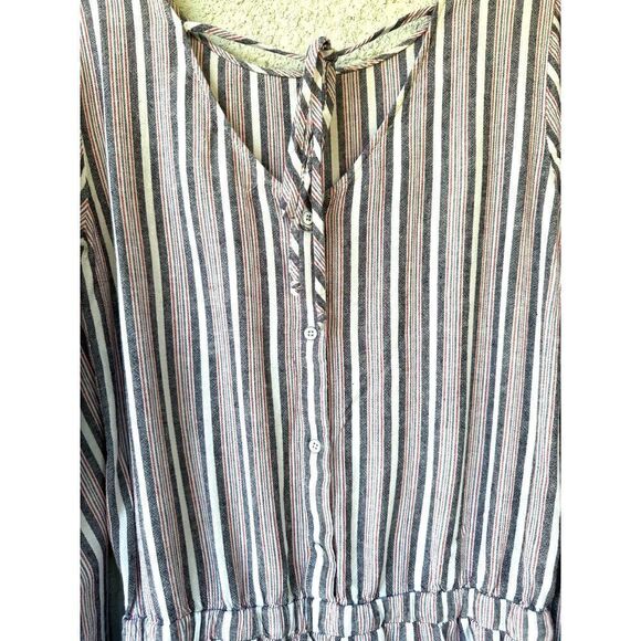 Cloth and Stone Stripped Women's Romper Size Small - Picture 4 of 13